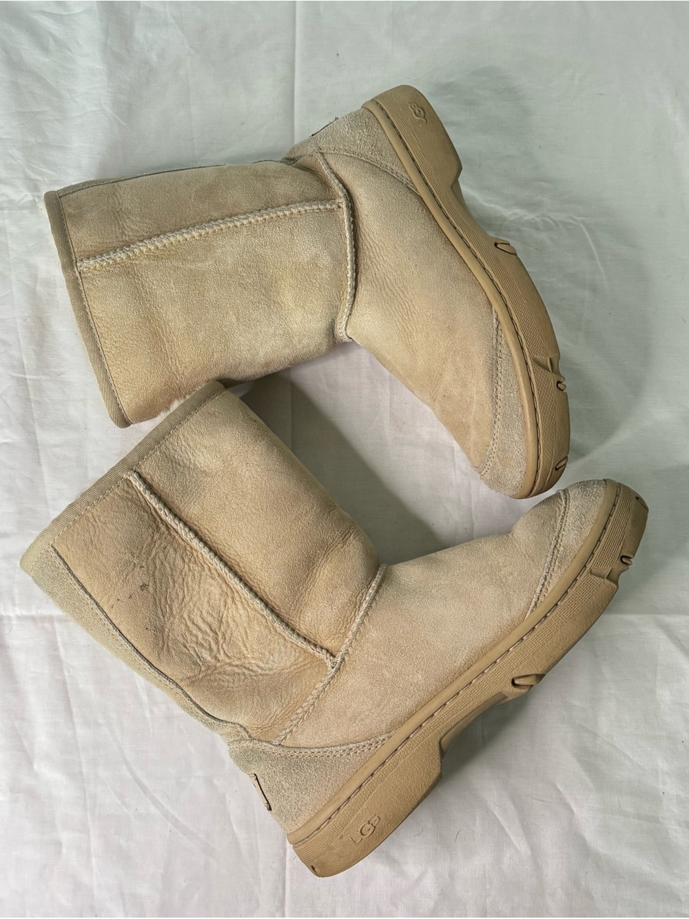 UGG Women's Suede Winter Boots Tan 7